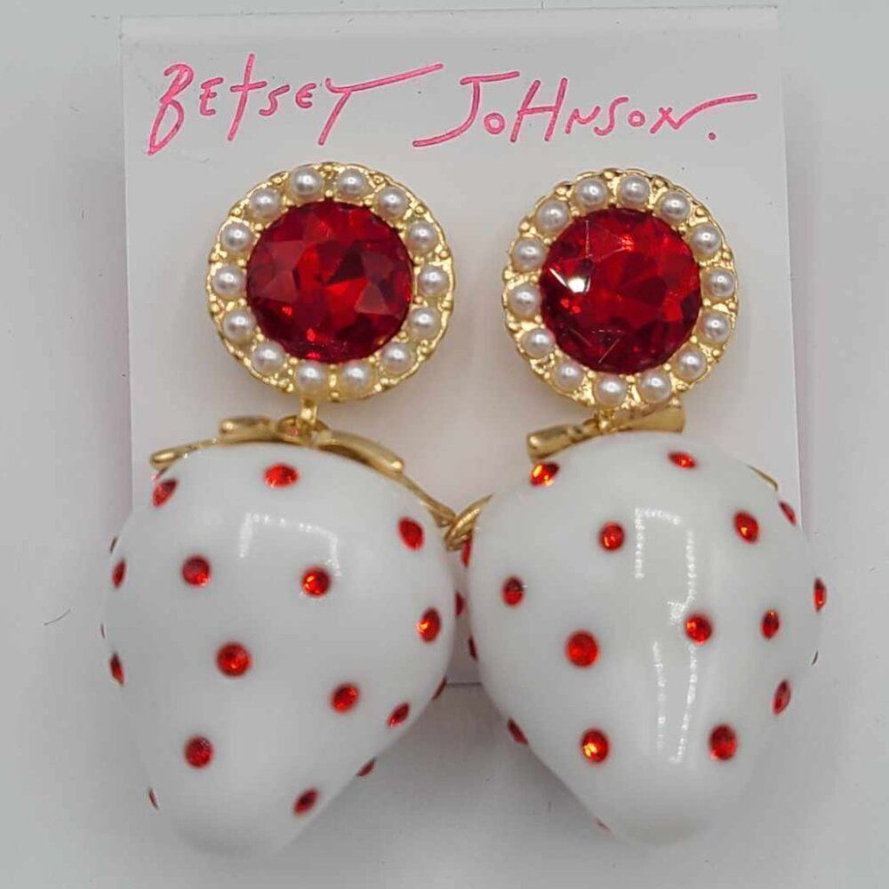 Betsey Johnson Enamel Red Crystal Strawberry Necklace & Earring Set NWT! NEW! - Picture 5 of 12